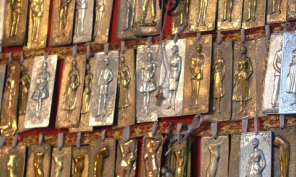 Ηλεία: Ιερόσυλοι βούτηξαν τάματα - Δείτε πως άφησαν την εκκλησία